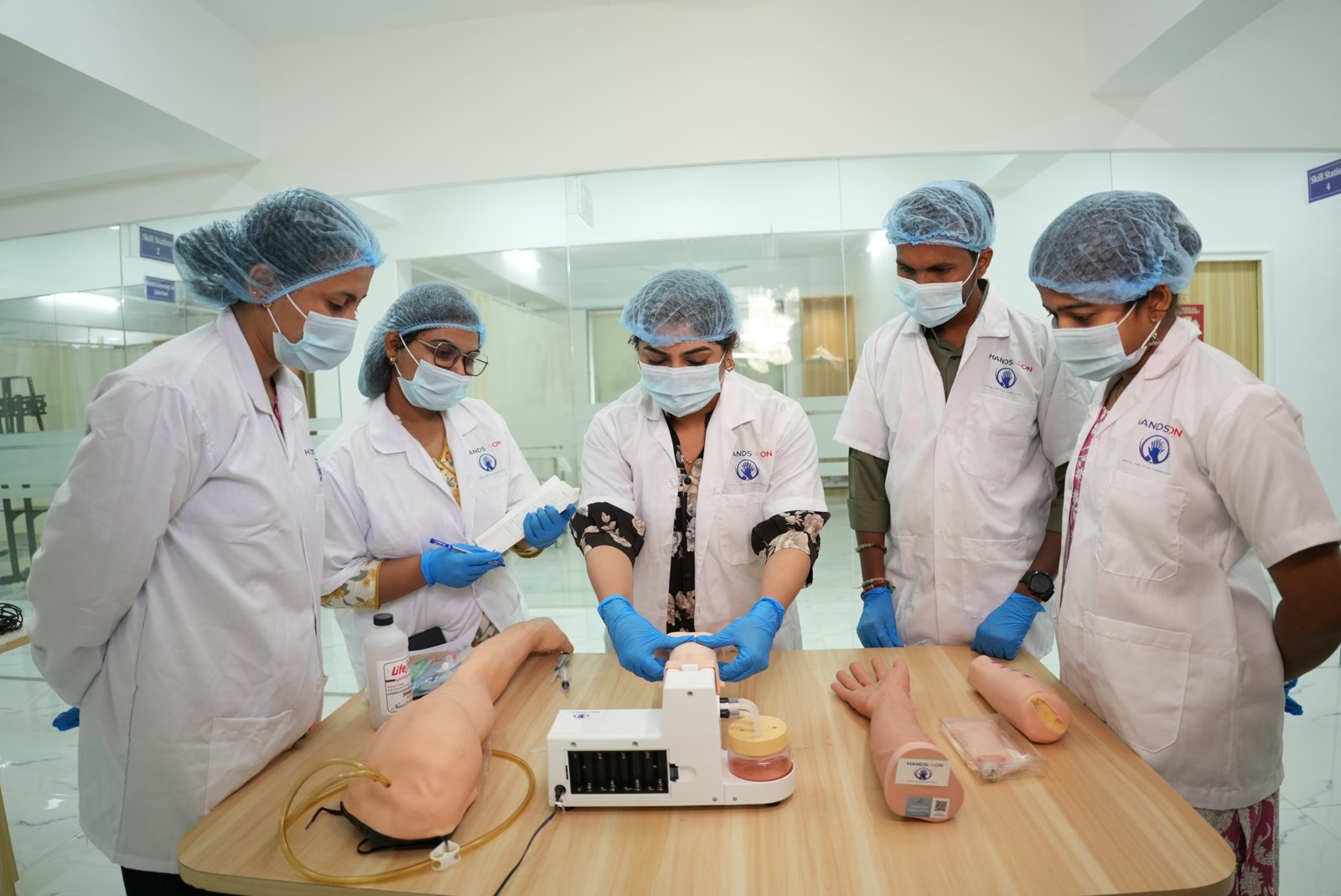HANDS ON Medical Simulation Centre training gallery photo 4