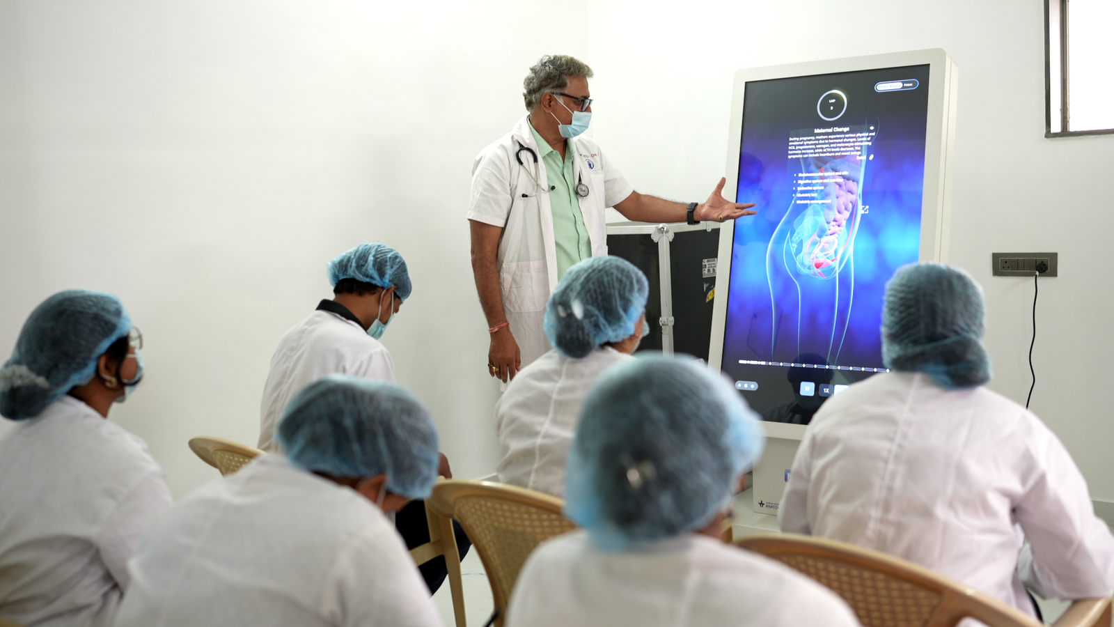 HANDS ON Medical Simulation Centre training gallery photo 11